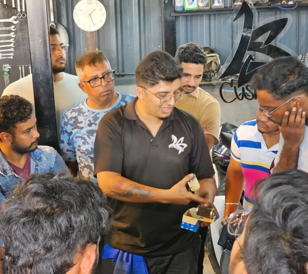 The LS Customs crew in the workshop